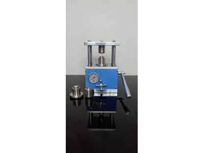 Һѹڻ Ŧ۵רСҺѹڻ