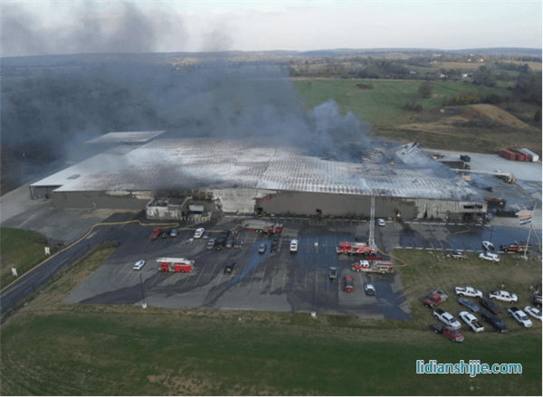 世界上最大的锂电池回收厂爆炸:两万多平厂房全烧毁